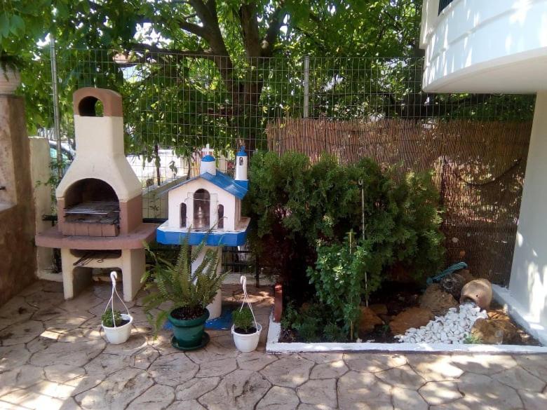 Oasis Apartment 尼亚米卡尼奥纳 外观 照片
