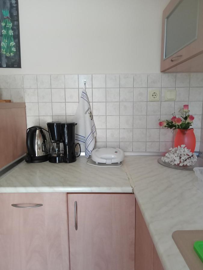 Oasis Apartment 尼亚米卡尼奥纳 外观 照片